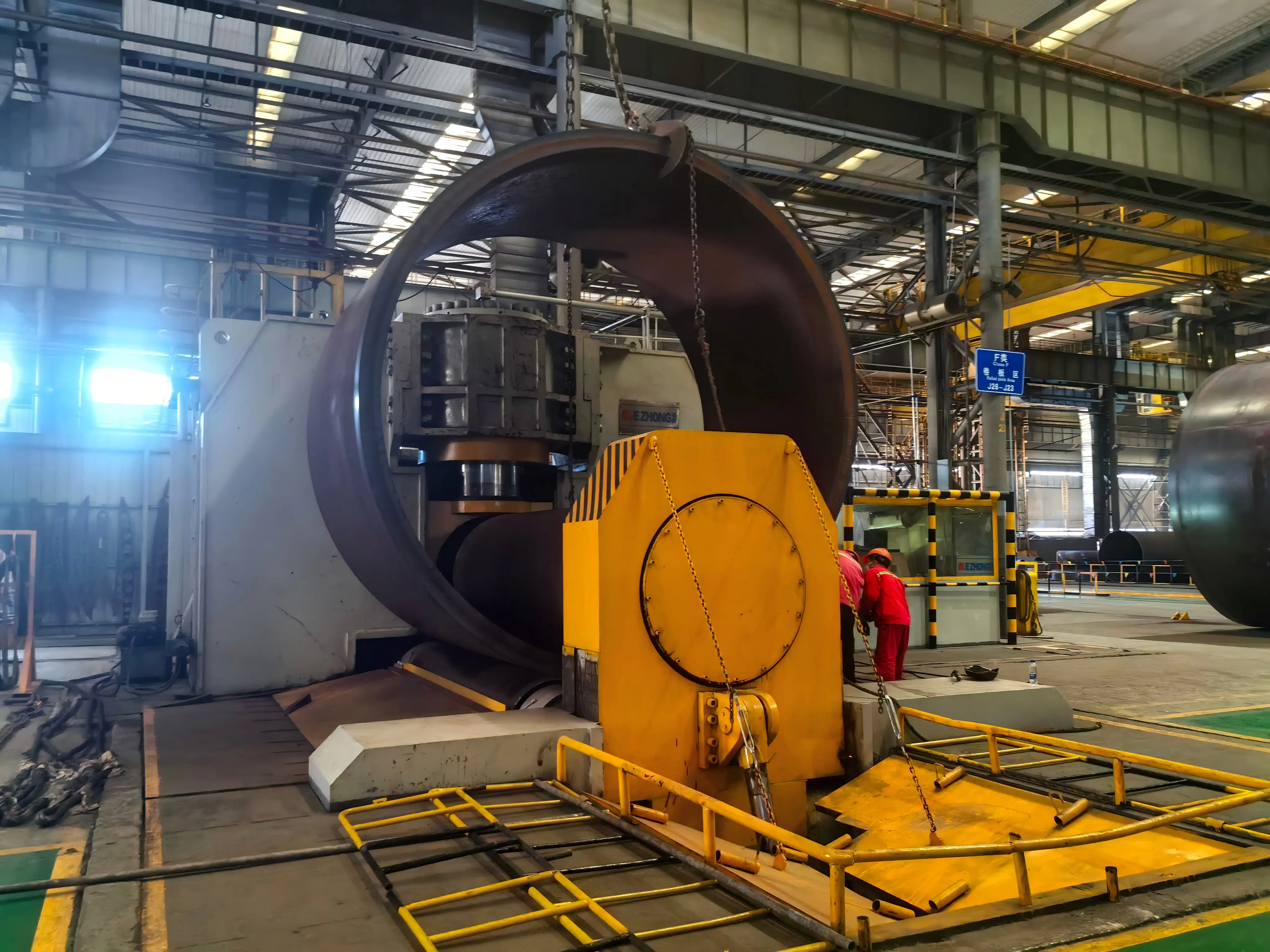 Heavy Duty Plate Rolling Machine for Pressure Vessel Manufacturing