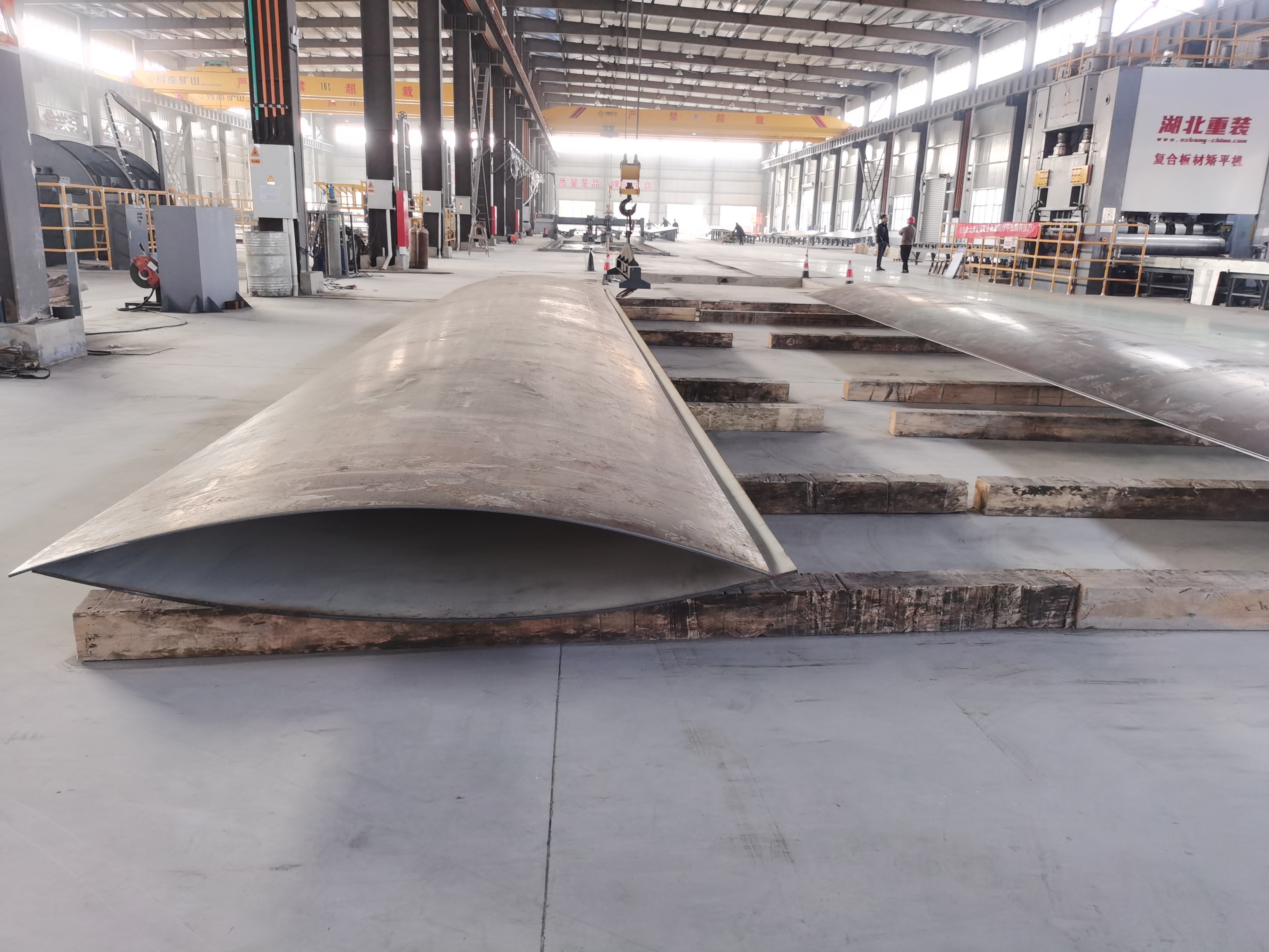 Composite plate leveling machine detail 4